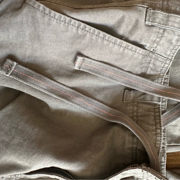 Eddie Bauer Mens 36x 30 cargo pant. - Picture 8 of 10